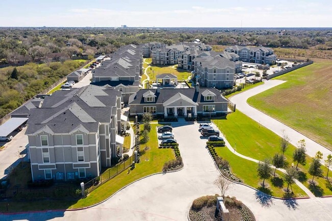 Photo - Aria Victoria