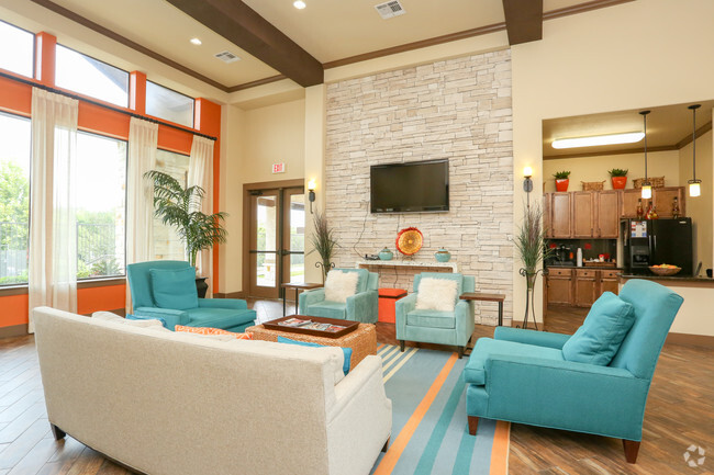 Lobby - Carmel Canyon Apartments