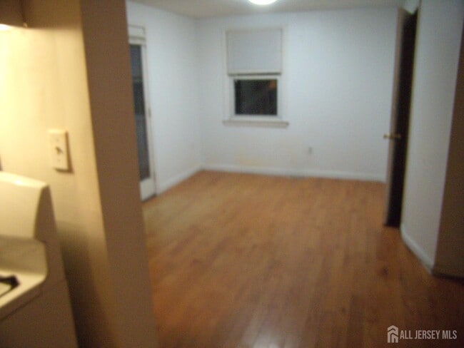 Photo - 634 St Georges Ave