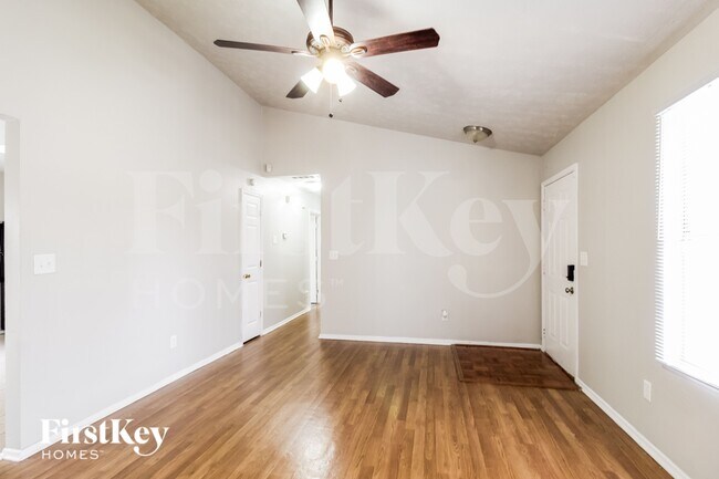 Photo - 6450 Peppermill Ln