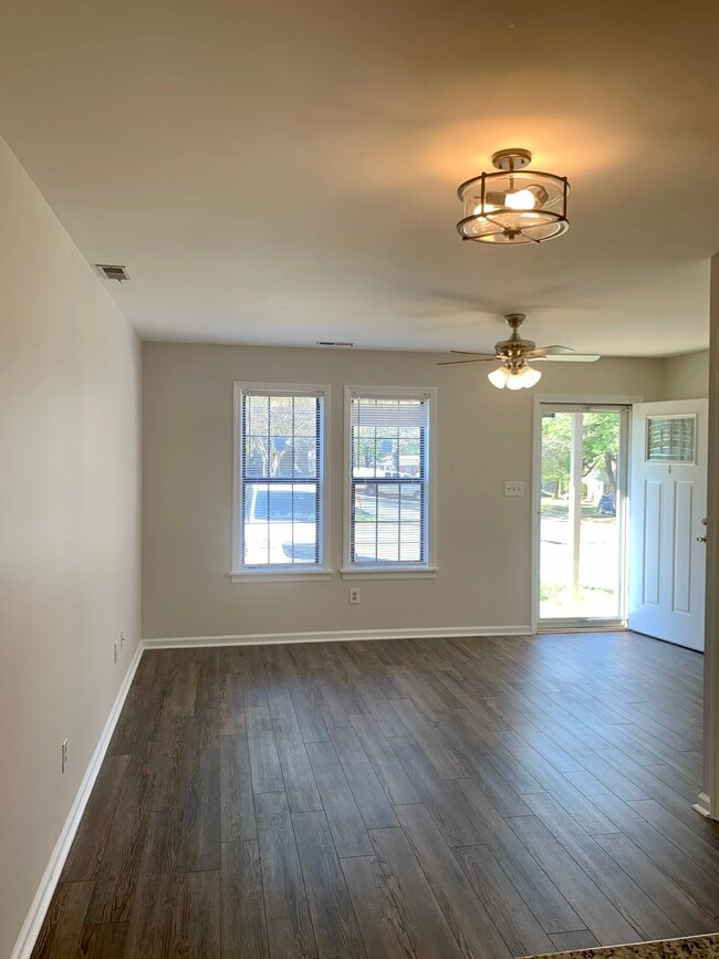 Photo - 2906 Old Mill Stream Ct