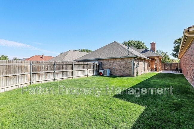 Photo - 6020 Greenways Dr
