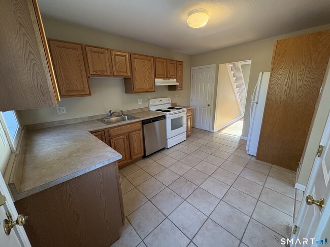 Photo - 22 Ohear Ave