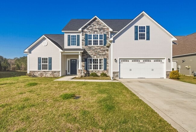 Building Photo - 5 bedroom waterfront property