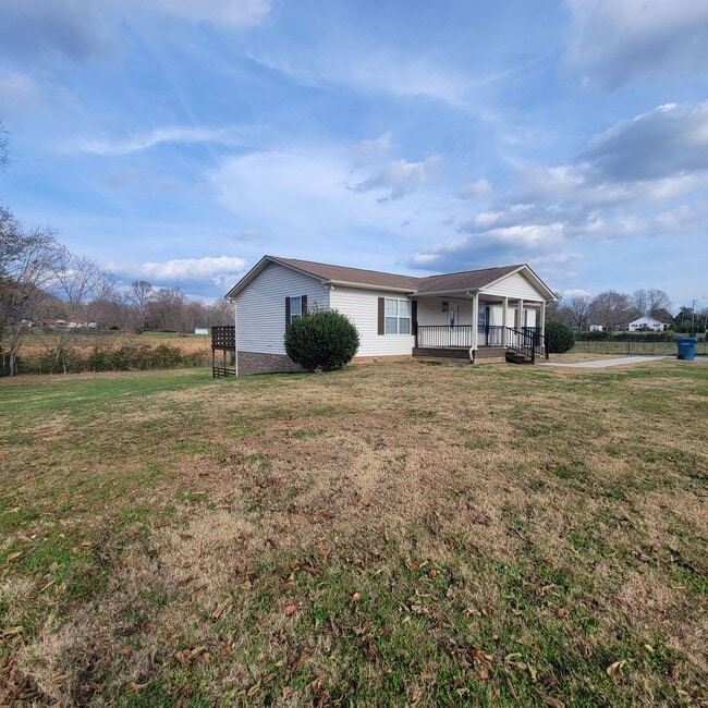 Photo - 3/2 Single Family- Full Unfinished Basement- Renovated House