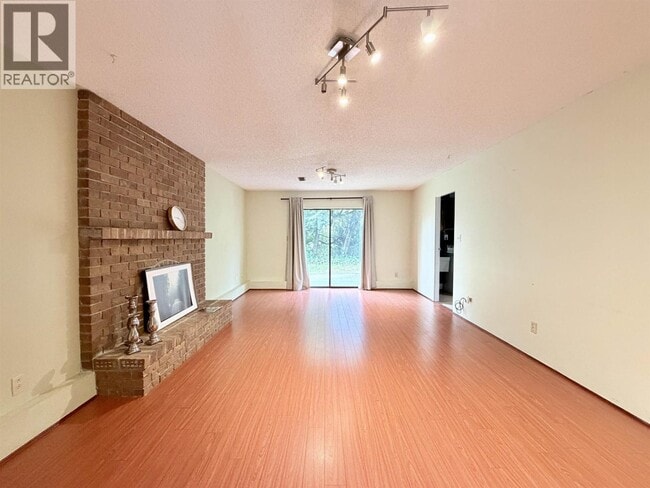 Photo - 10971 Housman St