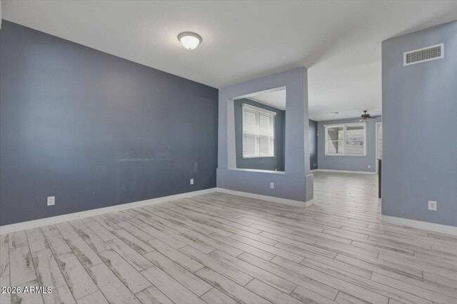 Photo - 2246 E Fraktur Rd