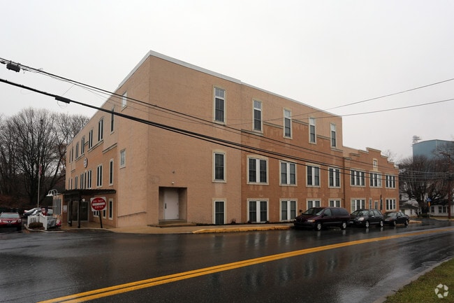 Photo - Whistlestop View Apartments