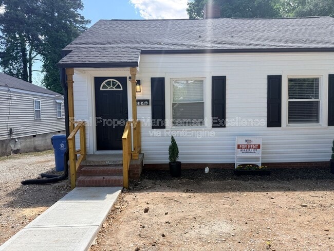 Photo - 114 E Club Blvd