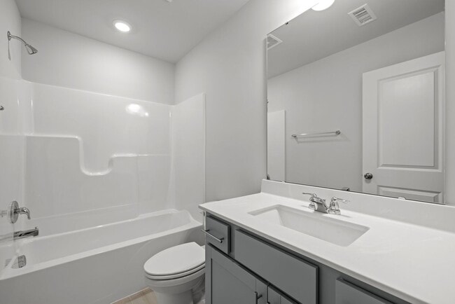 Photo - Gorgeous New Construction! Updated Kitchen, SS Appliances, Open Floorplan, Garage, Pet Friendly!