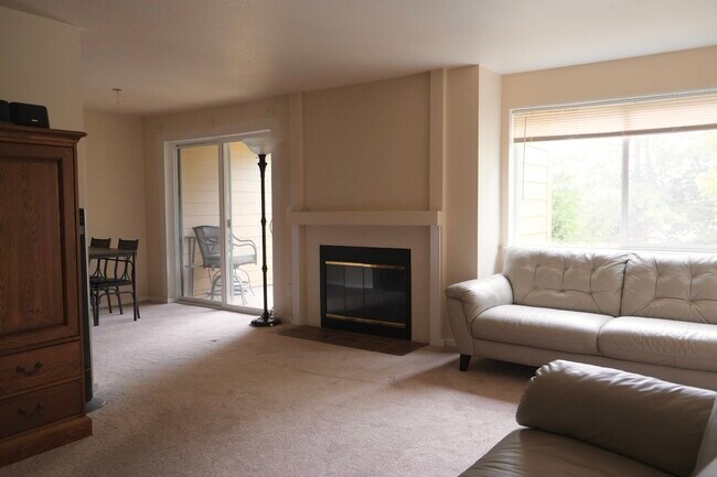 Photo - 3803 130th Ln SE Unidad A15