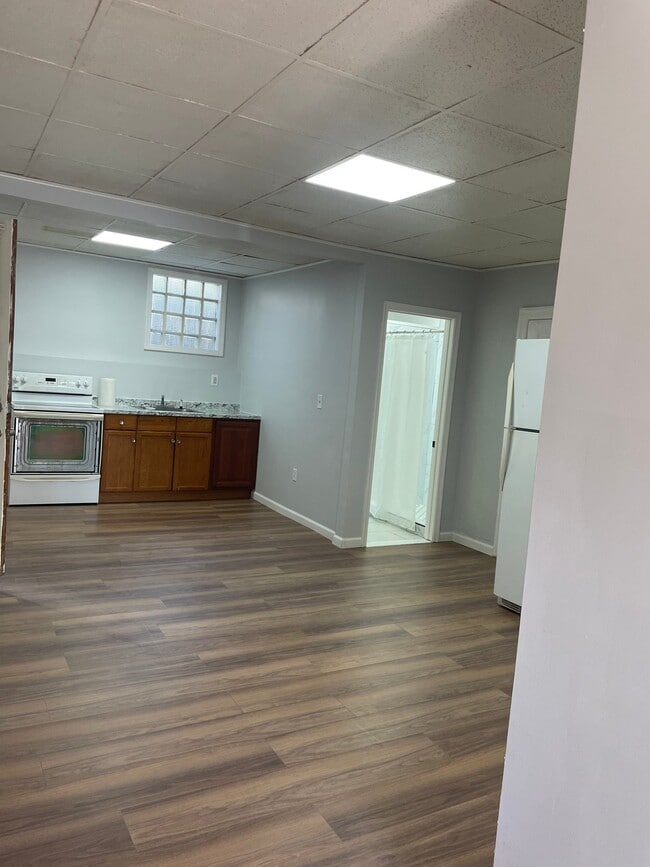 Photo - 1109 Girard Ave