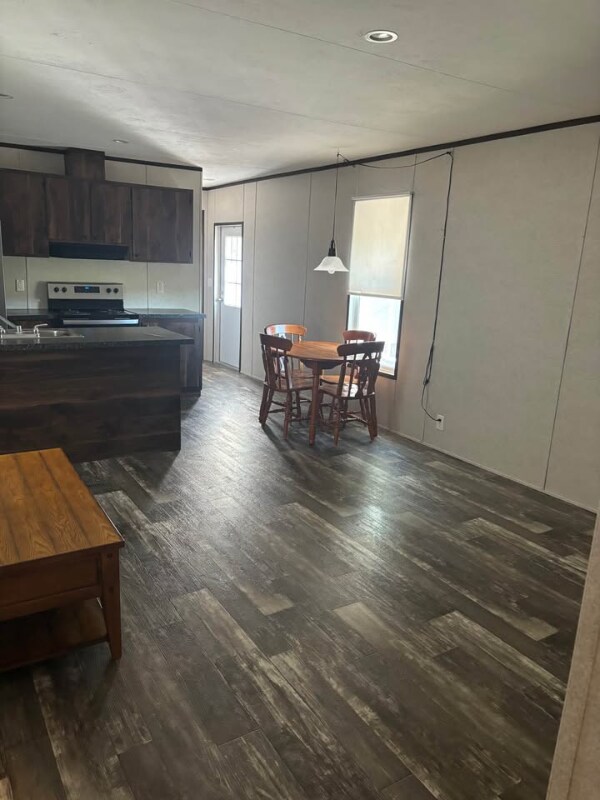 Photo - 308 N Main St