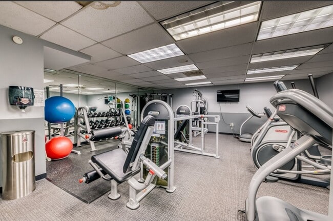 Photo - 6030 N Sheridan Rd Unit 1310