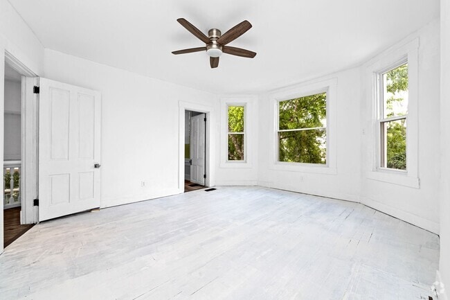 Building Photo - 1753 Williams Ave Unit Bedroom 1 - Main Rental