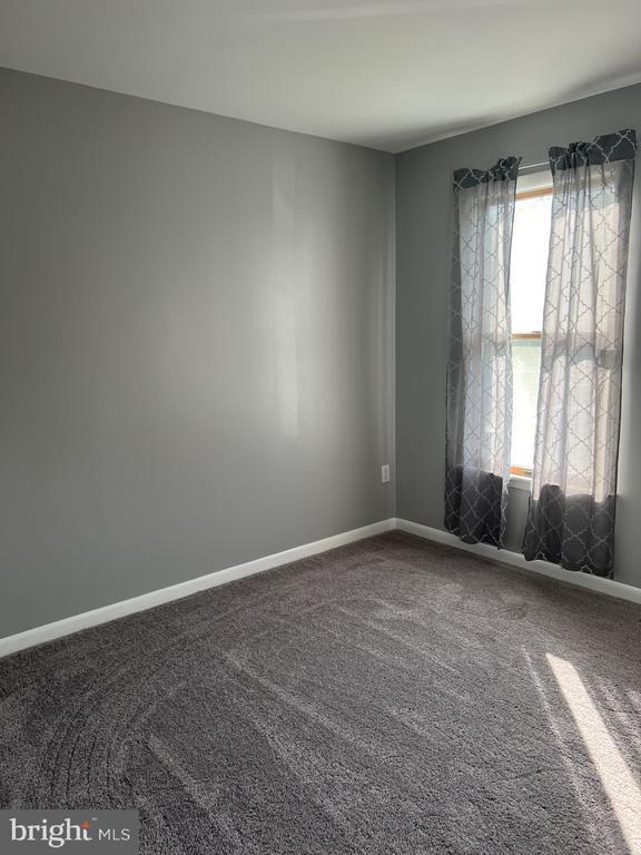 Photo - 809 W Farrow Ct