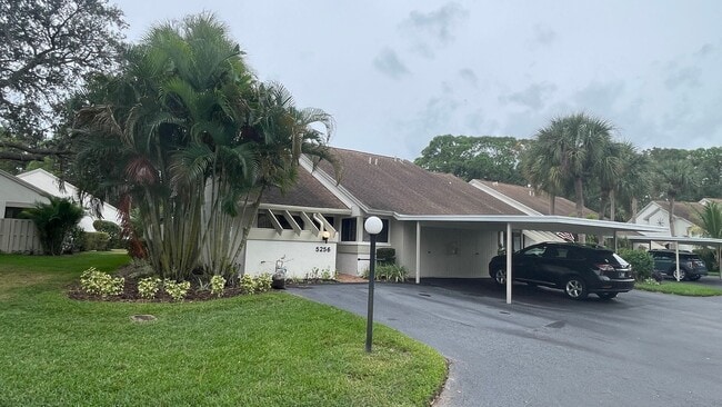Building Photo - Turnkey Furnished Short Term Rental Unit 22