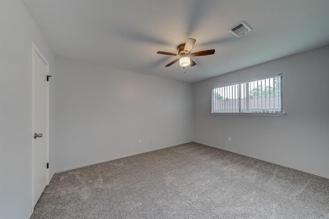 Photo - 78 Brookflower Rd