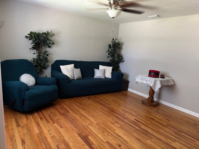 Photo - Croydon House