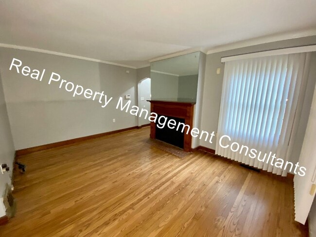 Photo - Adorable & Completely Remodeled 2 bedroom - Live Security Deposit Free with Obligo