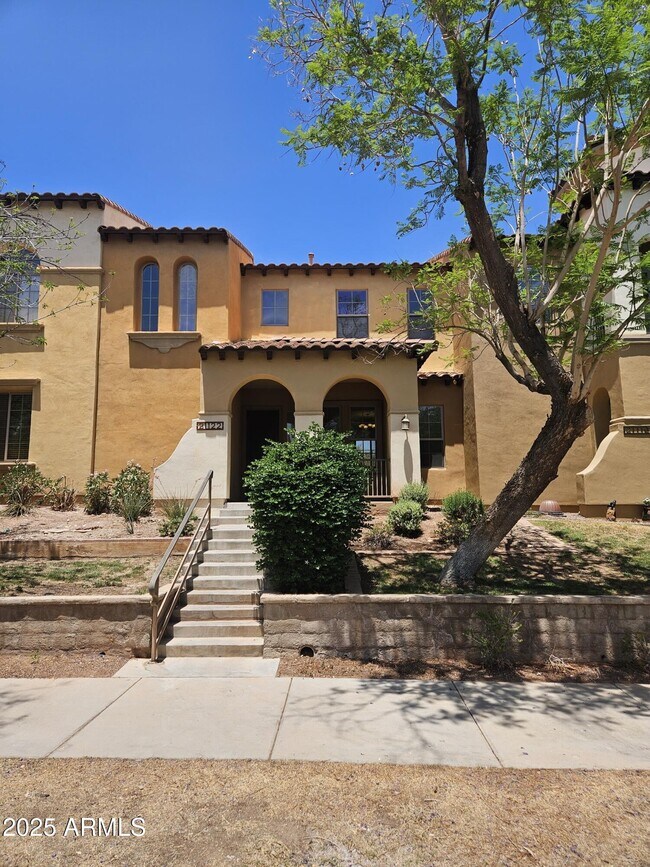 Building Photo - 21122 W Sunrise Ln Rental