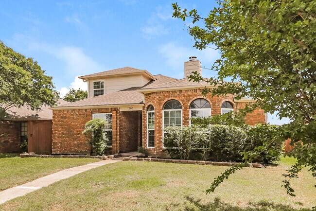 Photo - 1208 Paintbrush St