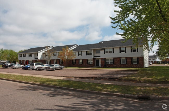 Building Photo - Hamilton Square Apartments