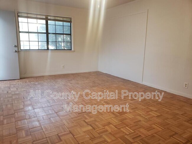 Photo - 609 Bissonet Ln Unidad 609