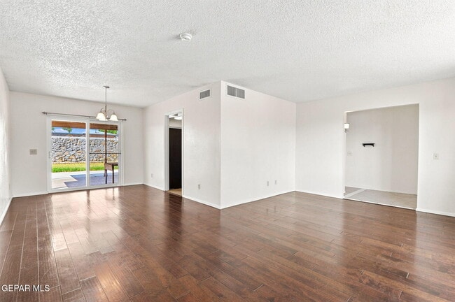 Photo - 6621 Mesa Grande Ave