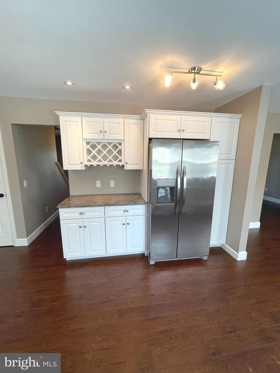 Photo - 990 E Governor Rd