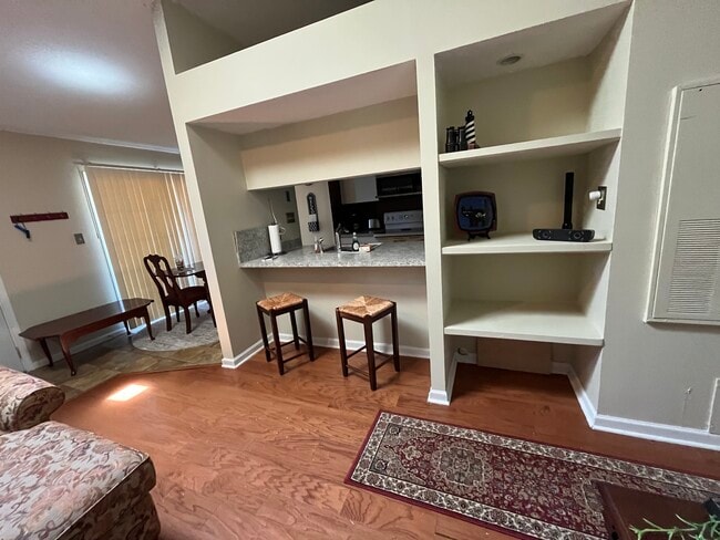 Photo - 3690 Towne Point Rd Unit B. Upstairs