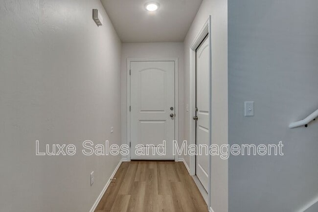 Photo - 10809 NW 119th St