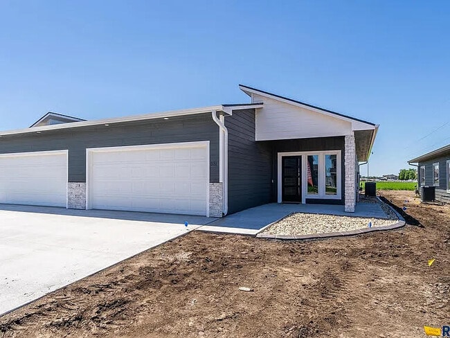 Photo - 517 Oxford Ave