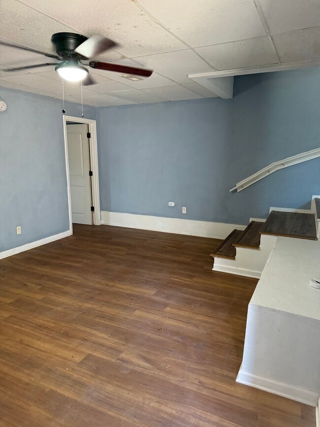 Building Photo - 718 N 18th St Unit 4 Rental