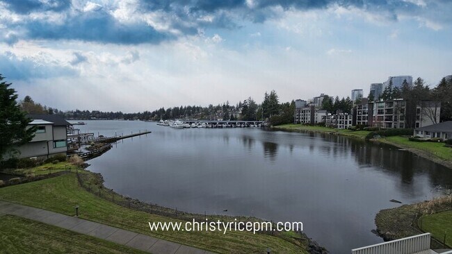 Photo - 395 101st Ave SE