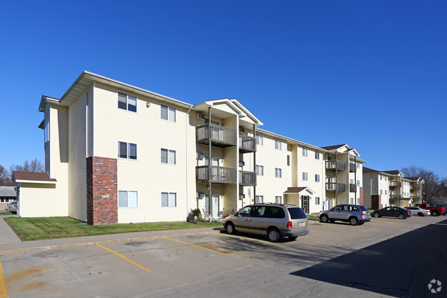 Building Photo - Dennis Park Apartments