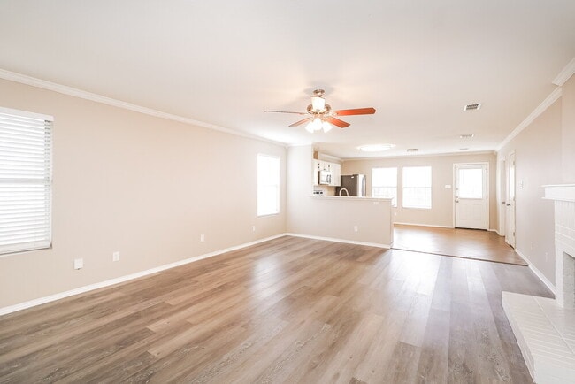 Photo - 2931 Volturno Dr