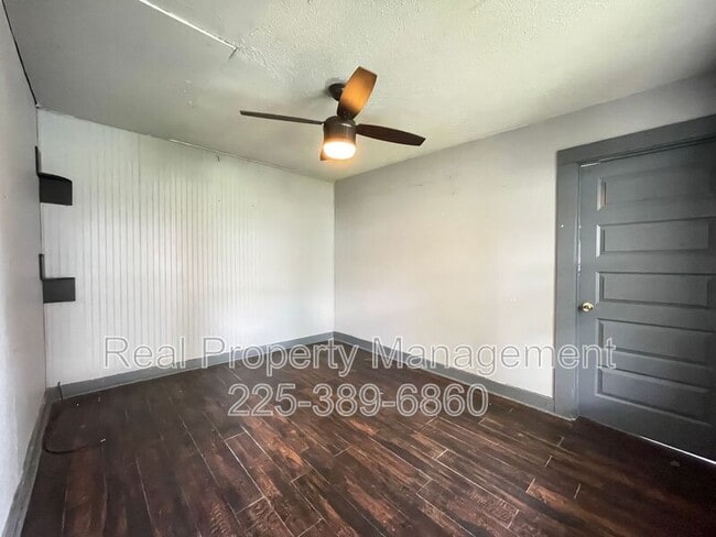 Photo - 1133 Maximillian St