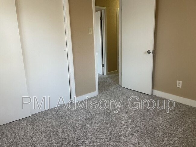 Photo - 3510 SW Clare Ave