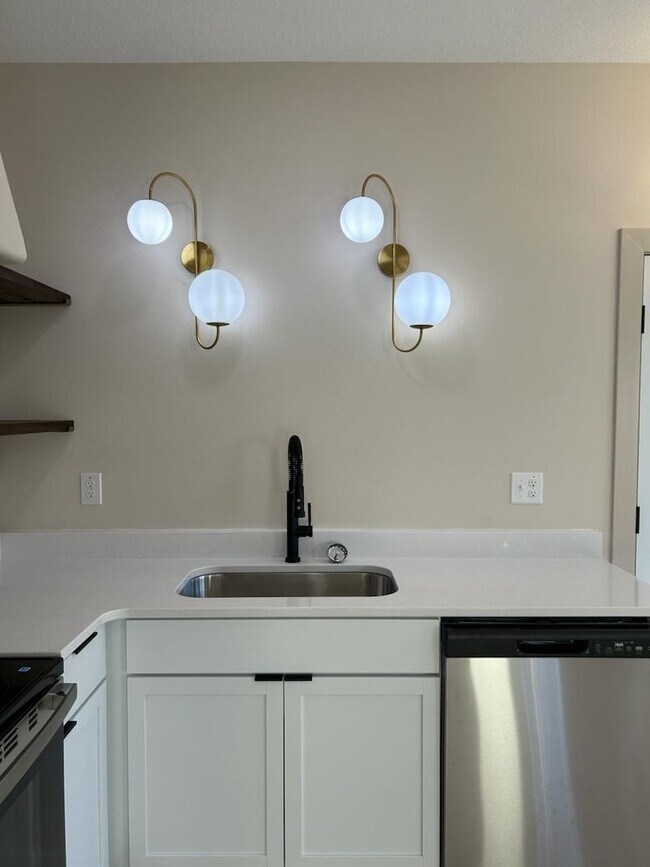 Photo - 940 M St SW Apartment Unit #C