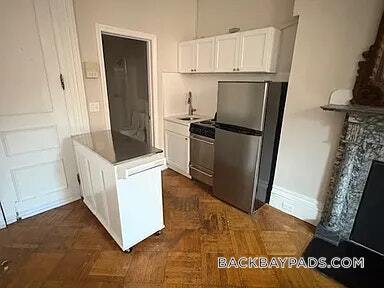 Photo - 211 Beacon St Unit 2R