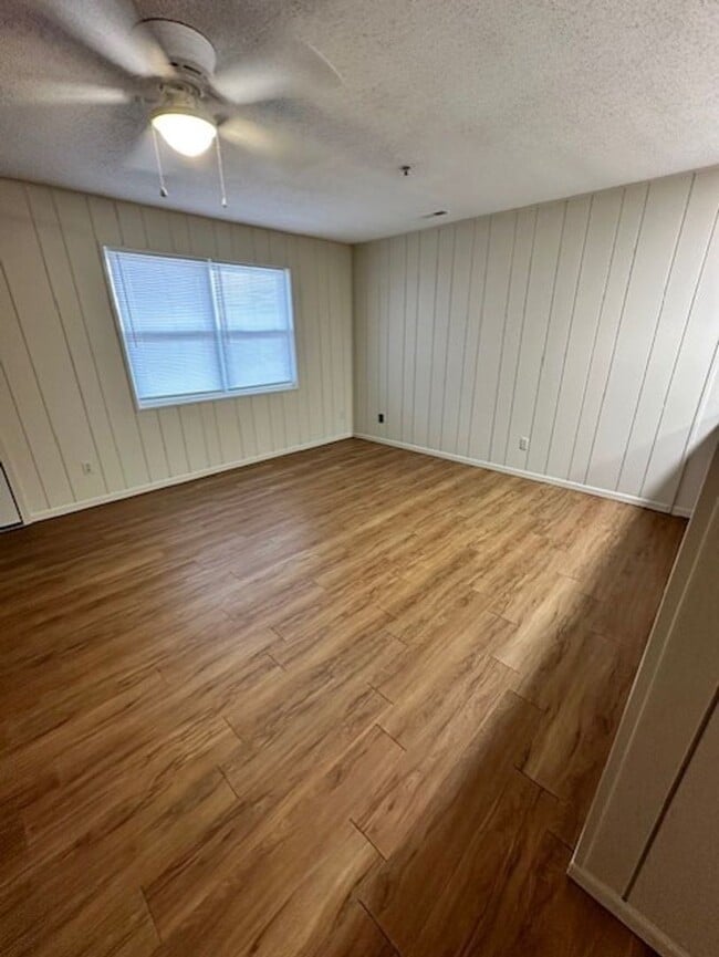 Photo - 217 Broad St