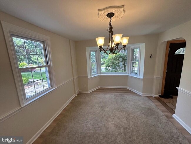 Photo - 1524 Knox Rd