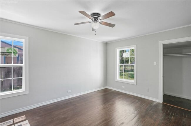 Photo - 1367 Normandy Dr