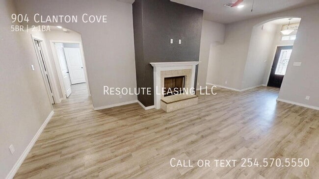 Photo - 904 Clanton Cove