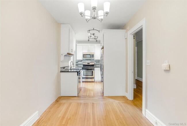 Photo - 87 N Broadway Unidad 2L