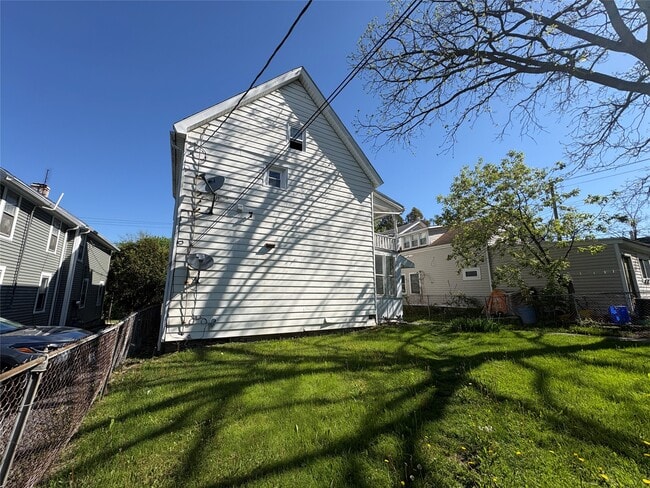 Photo - 86 Conklin Ave