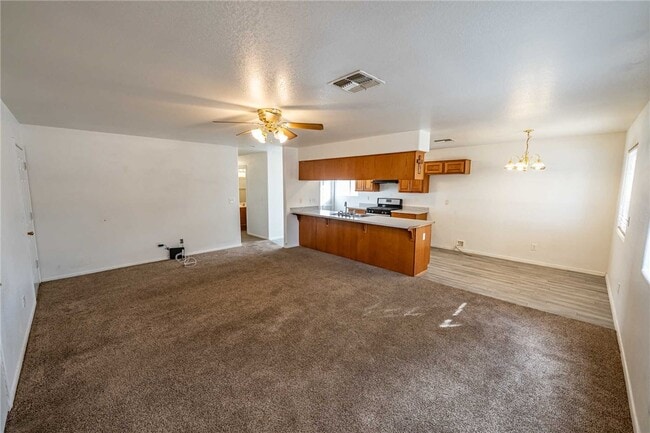 Photo - 3422 Cypress St