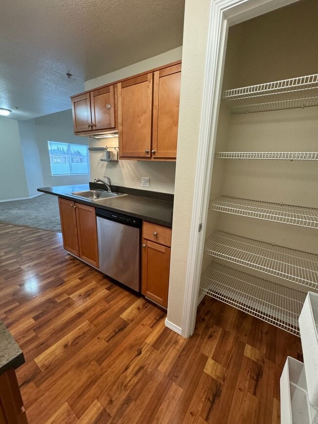 Photo - 15320 NW Central Dr Unidad 326