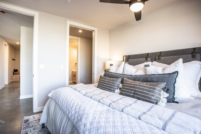 The District Lofts